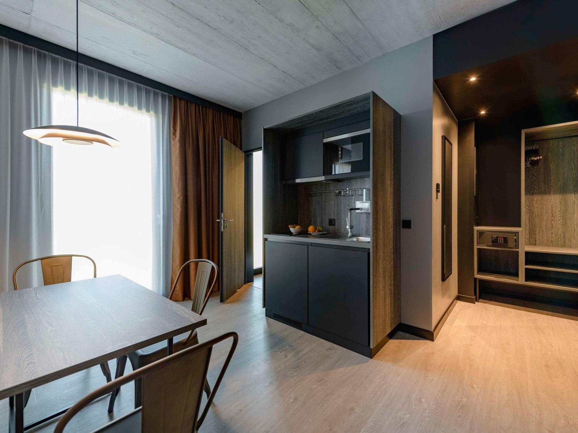Ibis Styles Friedrichshafen Hotel Екстериор снимка