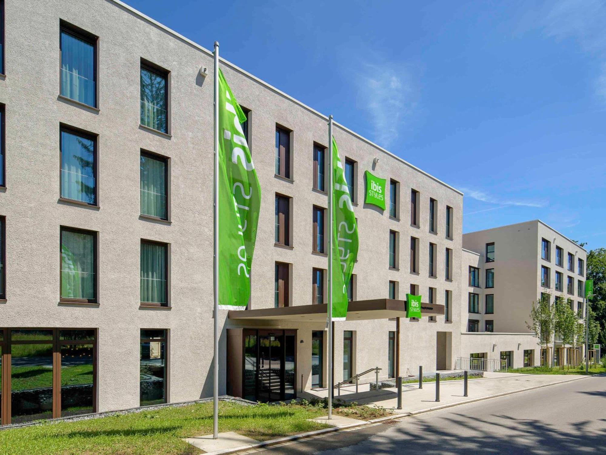 Ibis Styles Friedrichshafen Hotel Екстериор снимка